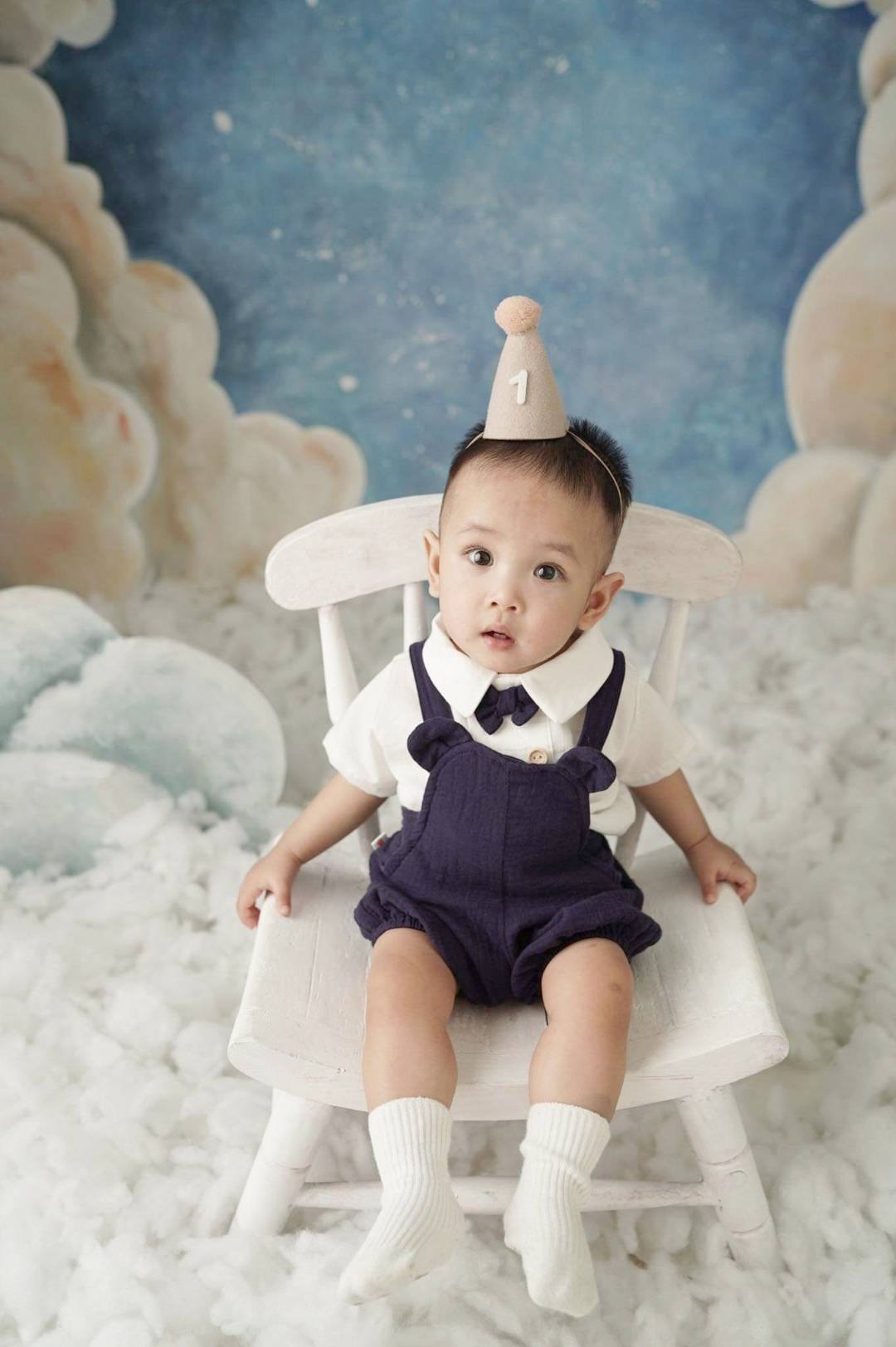 [🆕🇻🇳] Le Tulipe – Korean Style Baby Clothes 🧑‍🧒❤️️👶⭐️ Ngoan xinh yêu thế này mà không chọn thì tiếc lắm bố mẹ ơi.
Hàng còn đủ size cho bé từ 2,5kg nha
#Vương_miện_thêu_tên_con
_________
Based in Hanoi
Only onl , shares-0✔️ , likes-0❤️️ , date-2025-03-14 04:14:47🇻🇳🇻🇳🇻🇳📰🆕