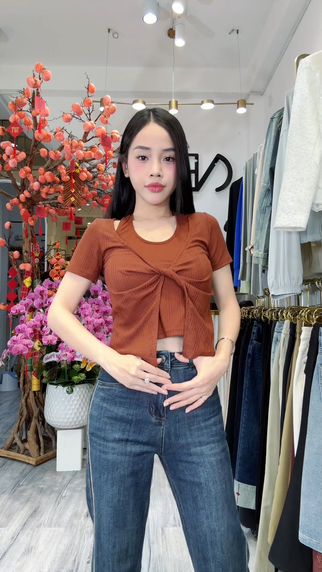 [???] Shop Néo – Thời trang nữ cao cấp  ? Top1Fashion ?  Áo thiết kế xinh sang #AN783 – Một mã áo phom dáng liền thân đang siêu hot trend, làm ngất ngây con tim của Néo 

#trend #fashion #style #fashionmodel #tho , shares-0✔️ , likes-0❤️️ , date-2025-03-14 18:50:45????????