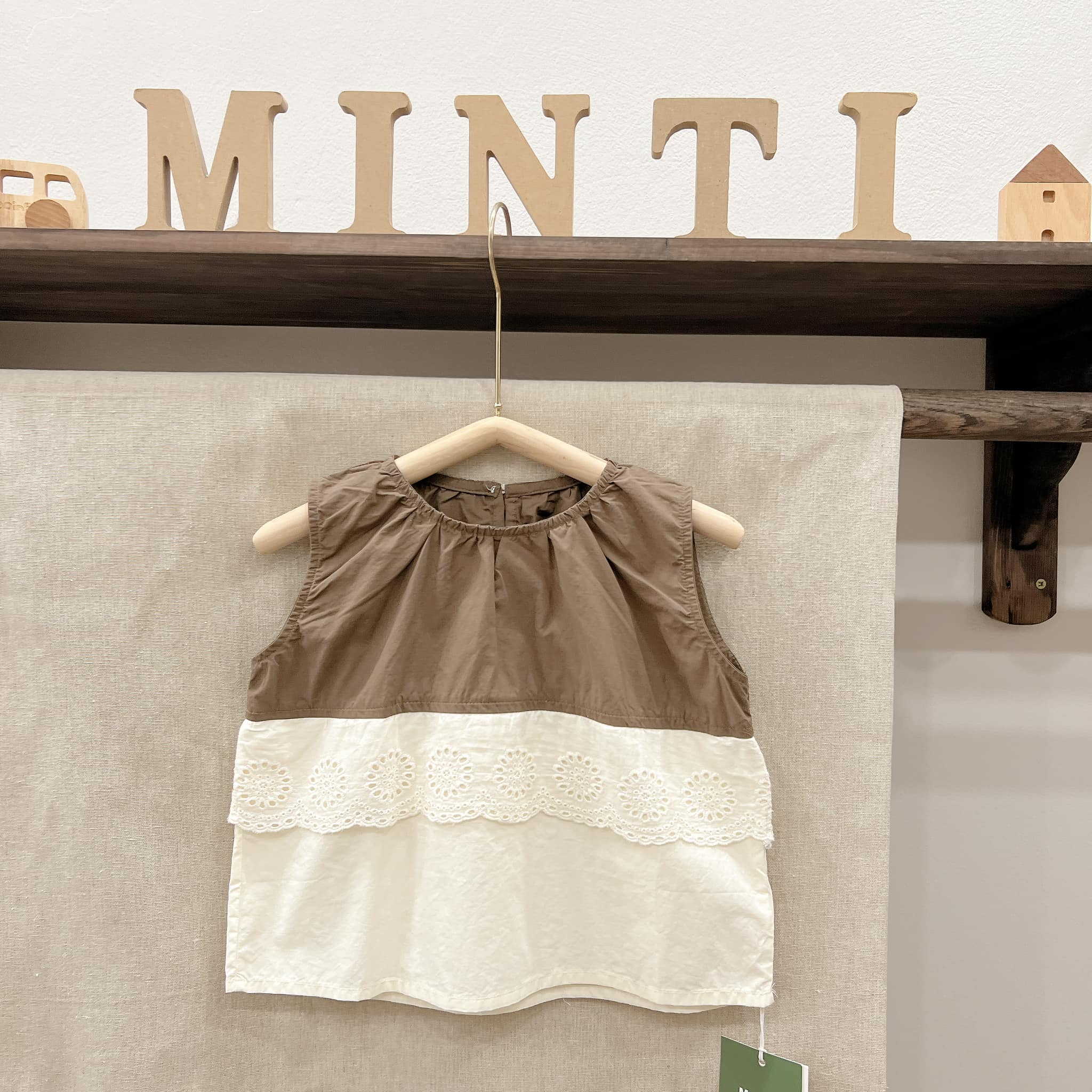 [🆕🇻🇳] Minti Baby and Kids – Korean style – chuyên các sản phẩm QCCC dòng style Hàn/xuất Hàn 🧑‍🧒❤️️👶⭐️ MINTI DỜI LỊCH LIVE TỐI NAY
—-
Minti xin lỗi các bác rất nhiều vì lý do đột xuất Minti không live được phiên tối nay, Minti dời phiên live tối nay sang 1 , shares-1✔️ , likes-33❤️️ , date-2025-03-12 03:08:33🇻🇳🇻🇳🇻🇳📰🆕