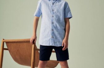 [???]  LUNA Kids Authentic – Hàng Hiệu Cho Bé ?‍?❤️️?⭐️  Sơmi linen, mặc đẹp nhất là vào mùa hè ạ .
Size : 3y — 16y.
Hàng order 3 — 4 tuần, không có sẵn. LUNA cam kết % hàng chính hãng.Inbox Luna ch , shares-0✔️ , likes-0❤️️ , date-2025-03-07 17:45:54????????