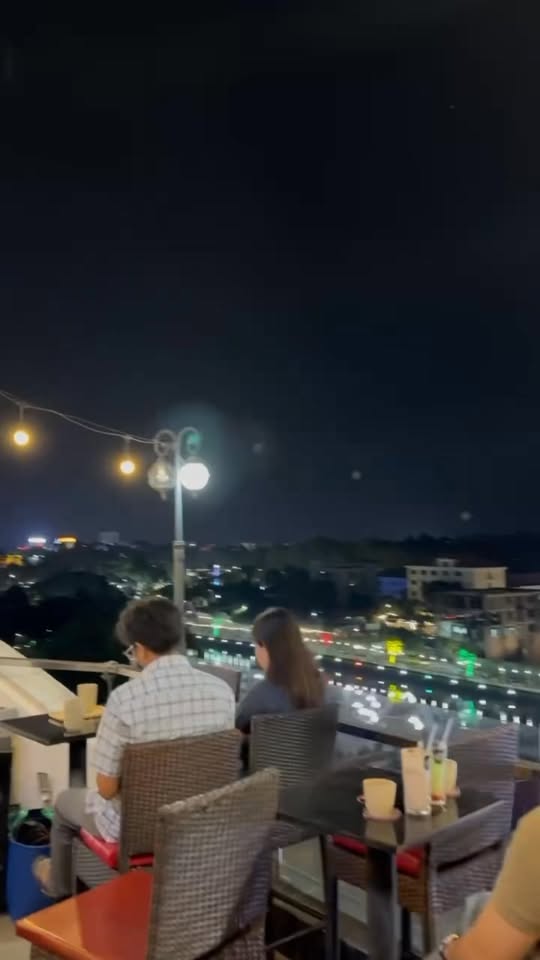 [☕️🇻🇳] B.O.B Coffee 🥤 Top1Coffee ☕️ Đã bao lâu rồi bạn chưa cùng người thân yêu ngồi lại bên nhau, gạt đi hết những lo âu, muộn phiền của cuộc sống thường nhật?
Và , shares-0✔️ , likes-14❤️️ , date-2025-03-11 23:00:48🇻🇳🇻🇳🇻🇳📰🆕