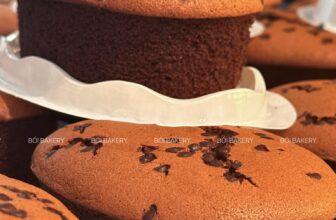 [🆕🇻🇳] Bối Bakery-Chuyên sỉ, lẻ các loại bánh bông lan trứng muối – bánh cheese – bánh chuối thượng hải- tiramisu 🍔 Top1Food  🍜 Bánh Castella Chocolate – Mềm Mịn, Ngọt Ngào và Đậm Đà
29 𝓧𝓾
________________________
BỐI BAKERY
CN1 : 1d1 Bình Giã P13 Tân Bình
CN2 : 58 Vũ Huy Tấn P3  , shares-0✔️ , likes-1❤️️ , date-2025-03-10 20:34:26🇻🇳🇻🇳🇻🇳📰🆕