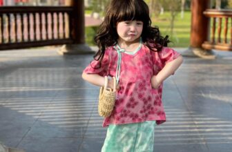 [🆕🇻🇳]  Bơ Hí – Thương hiệu thời trang thiết kế cao cấp dành cho mẹ và bé đẹp 🧑‍🧒❤️️👶⭐️ Đ𝐢𝐞̣̂𝐮 đ𝐚̀ 𝐜𝐮̀𝐧𝐠 𝐛𝐚̀ 𝐛𝐚 𝐱𝐢𝐧𝐡 𝐧𝐡𝐚̀ 𝐁𝐨̛ 𝐧𝐡𝐞𝐧 𝐛𝐞́ 𝐢𝐮
Mẹ bé nhắn Bơ tư vấn chốt đơn nhen
Giá #250k/bộ ( hơn 25kg có phụ thu)
#Freeship từ 2 bộ ạ
Vải lụa đ , shares-0✔️ , likes-8❤️️ , date-2025-03-10 18:35:04🇻🇳🇻🇳🇻🇳📰🆕