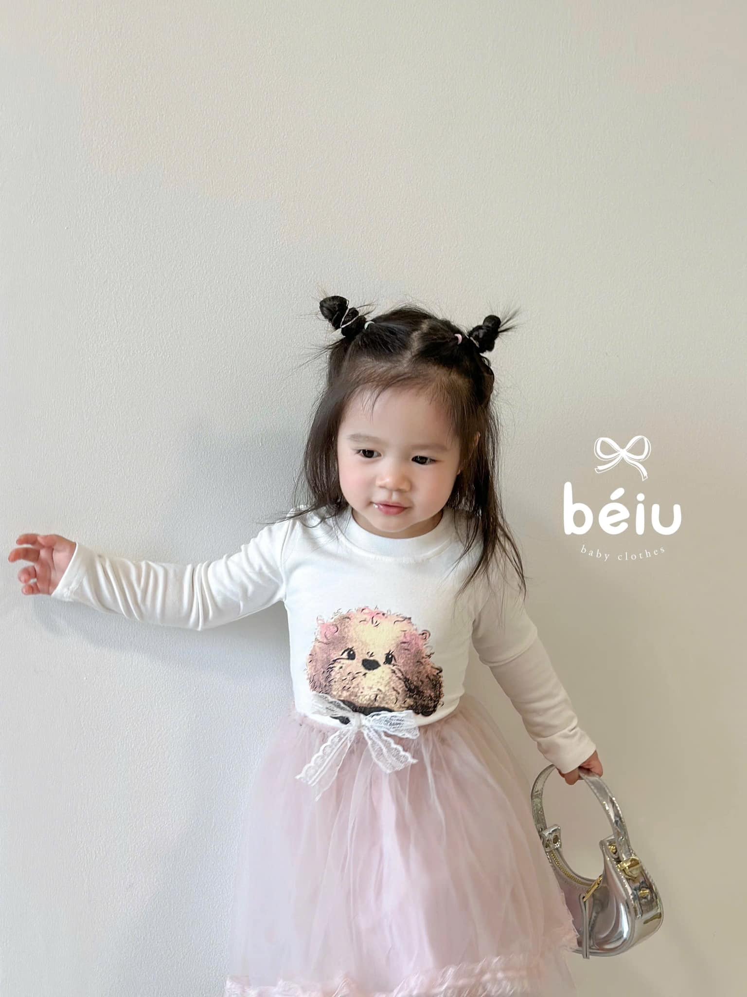 [🆕🇻🇳] Béiu – Baby Clothes – Đồ trẻ em 🧑‍🧒❤️️👶⭐️ 1 chiếc feedback dễ thương đến từ nhà BéiuSize 90-150 cho bé 12-35kg
—————-
𝘽𝙚́𝙞𝙪 – 𝘽𝙖𝙗𝙮 𝘾𝙡𝙤𝙩𝙝𝙚𝙨70 Tuệ Tĩnh, phường Nguyễn Du, quận Hai Bà , shares-1✔️ , likes-4❤️️ , date-2025-03-14 17:00:20🇻🇳🇻🇳🇻🇳📰🆕