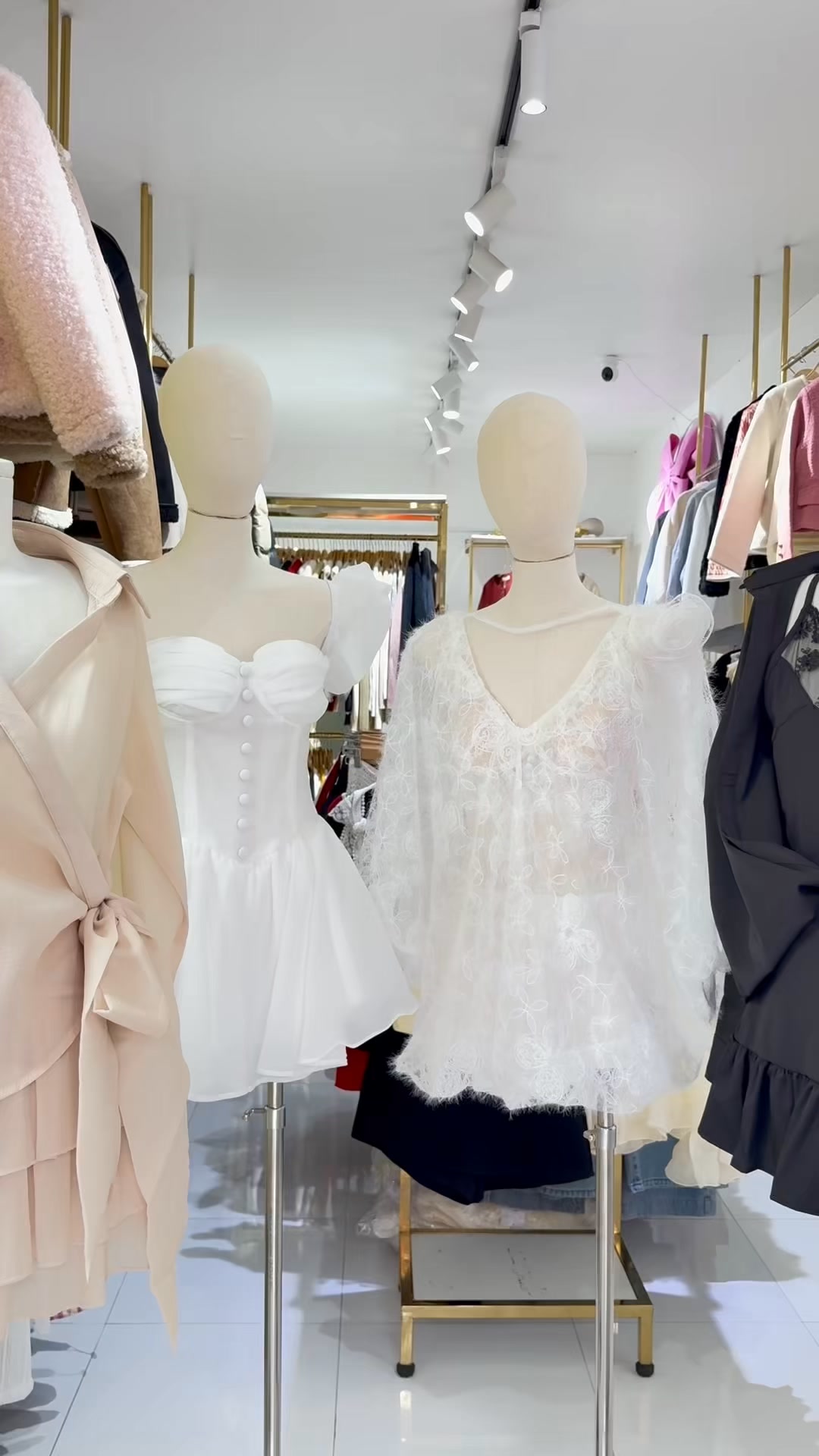 [🆕🇻🇳] 2T HOUSE – Bộ sưu tập phong phú về thời trang 👕 Top1Fashion 👗  Nay lên clip thật cho mấy người đẹppp #quanaodalat #dalatshop #shopthờitrang , shares-0✔️ , likes-0❤️️ , date-2025-03-12 22:43:12🇻🇳🇻🇳🇻🇳📰🆕