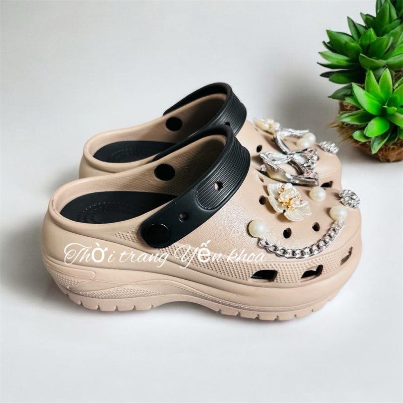 [🆕🇻🇳]  T&T Kids – Thay Ba Mẹ Mang Yêu Thương Đến Các Bé 🧑‍🧒❤️️👶⭐️ Sale còn có 89k 1 đôi. Đẹp quá, tặng bộ ticker chất lừ luôn nè, shares-0✔️ , likes-1❤️️ , date-2025-03-12 02:23:54🇻🇳🇻🇳🇻🇳📰🆕