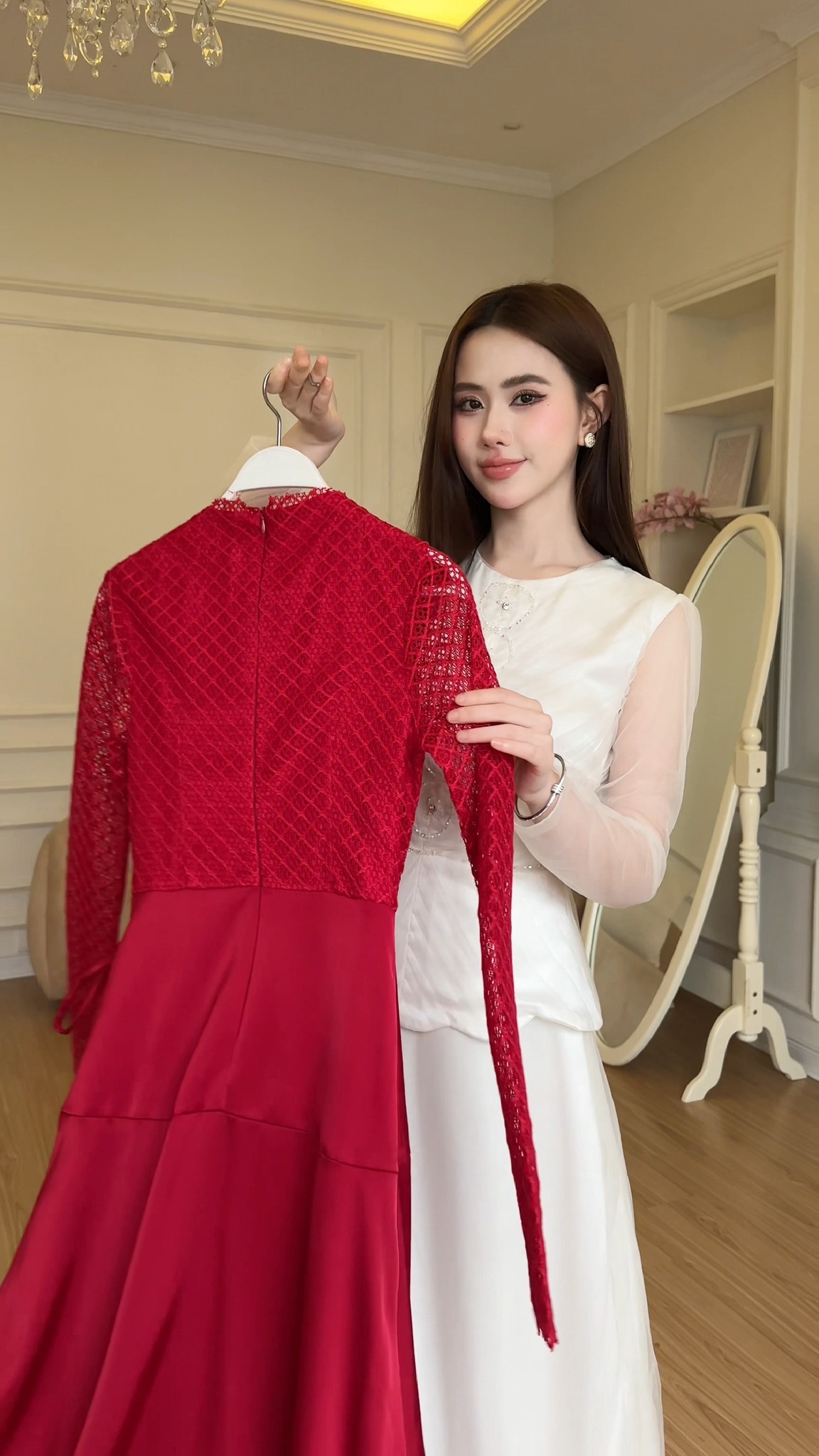 [🆕🇻🇳] CLALA – New era fashion strives for perfection 👕 Top1Fashion 👗  Chiếc váy đỏ chứng tỏ Nàng xinh #C#clala  #Dress Các nàng nhanh tay ib ngay cho nhà CLALA để rinh ngay một items best seller này nhé , shares-0✔️ , likes-0❤️️ , date-2025-03-18 17:00:30🇻🇳🇻🇳🇻🇳📰🆕