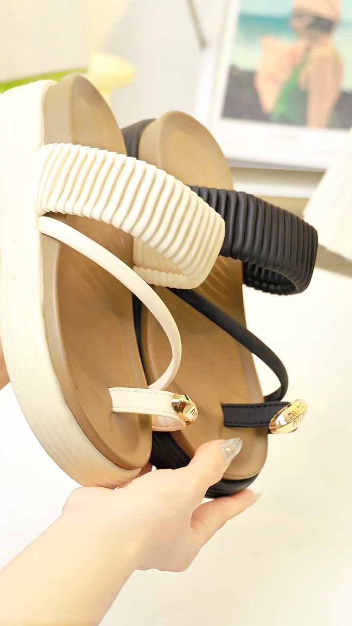 [🆕🇻🇳] MWC Giày giá rẻ – Chuyên cung cấp giày, balo nam nữ 👕 Top1Fashion 👗  𝐔𝐧𝐛𝐨𝐱 𝐃𝐞́𝐩 𝐱𝐨̉ 𝐧𝐠𝐨́𝐧 8515 𝐡𝐚𝐢 𝐦𝐚̀𝐮 𝐓𝐫𝐚̀ 𝐒𝐮̛̃𝐚 𝐜𝐡𝐨 𝐍𝐚̀𝐧𝐠 , shares-0✔️ , likes-0❤️️ , date-2025-03-12 15:27:25🇻🇳🇻🇳🇻🇳📰🆕