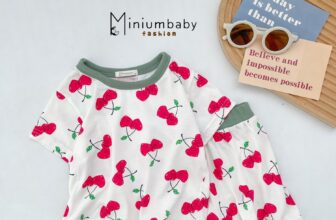 [🆕🇻🇳]  MiniumBaby – thương hiệu thời trang thiết kế chất lượng cao dành cho trẻ em 🧑‍🧒❤️️👶⭐️ 𝐂𝐇𝐀̀𝐎 𝐁𝐔𝐎̂̉𝐈 𝐒𝐀́𝐍𝐆 𝐁𝐄́ 𝐘𝐄̂𝐔
Thiết kế ngọt ngào, xinh xắn vô cùng được yêu thích nhà Minium. Các họa tiết được ví như sự nhẹ nhàng xinh đẹp của mùa hạ.
Cùng , shares-1✔️ , likes-5❤️️ , date-2025-03-11 16:30:03🇻🇳🇻🇳🇻🇳📰🆕