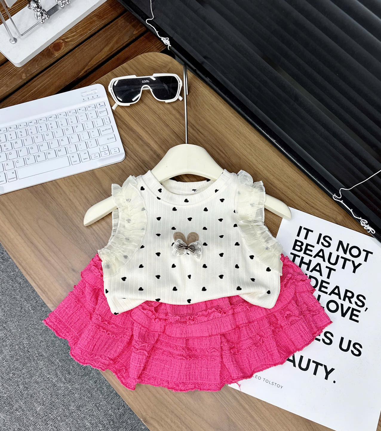 [🆕🇻🇳]  Kaylin Thẩm Farhion 🧑‍🧒❤️️👶⭐️ 𝐬𝐞́𝐭 váy đ𝕚𝕖̣̂𝕦 đ𝕒̀ đáng yêu𝕔𝕙𝕒̂́𝕥 𝕧𝕒̉𝕚 tơ dệt 𝒎𝙚̂̀𝒎 𝒎𝙖̣𝒊 , 𝒕𝙝𝒐̂𝙣𝒈 𝒕𝙝𝒐𝙖́𝒏𝙜 𝙘𝒉𝙤 bé𝐒𝐢𝐳𝐞 6-10(10-22𝕜𝕘)𝐒𝐇𝐈𝐏 𝐂𝐎𝐃 𝐓𝐎𝐀̀𝐍 𝐐𝐔𝐎̂́𝐂𝐍𝐇𝐀̣̂𝐍 𝐇𝐀̀𝐍𝐆 𝐊𝐈𝐄̂̉𝐌 𝐓𝐑𝐀  , shares-0✔️ , likes-7❤️️ , date-2025-03-14 02:05:54🇻🇳🇻🇳🇻🇳📰🆕