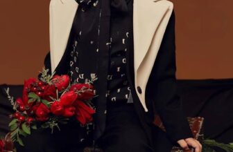 [🆕🇻🇳]  MMKID aims to bring kids the most high fashionable and high quality party design 🧑‍🧒❤️️👶⭐️ Bộ suit đen cho bé với thiết kế cổ phối choàng trắng mang phong cách quý tộc sang trọng, chắc chắn sẽ giúp bé trông lịch lãm và đẳng cấp. Với những đường c , shares-0✔️ , likes-1❤️️ , date-2025-03-12 16:31:04🇻🇳🇻🇳🇻🇳📰🆕