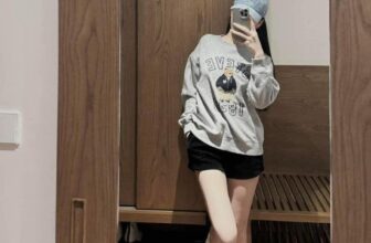 [🆕🇻🇳] Shop mẹ bé Hồng Ánh authenic 😎❤️️⭐️ DUY NHẤT HÔM NAY EM FREE CÔNG DEAL MŨ UK SALEEE SẬP ZÁ #129k ve tayy nha các chệ ơi. Vợt nhanh giúp em wed saleee tá lả quáSz: nữ, nam đội đều OK , có c , shares-0✔️ , likes-2❤️️ , date-2025-03-16 22:19:56🇻🇳🇻🇳🇻🇳📰🆕