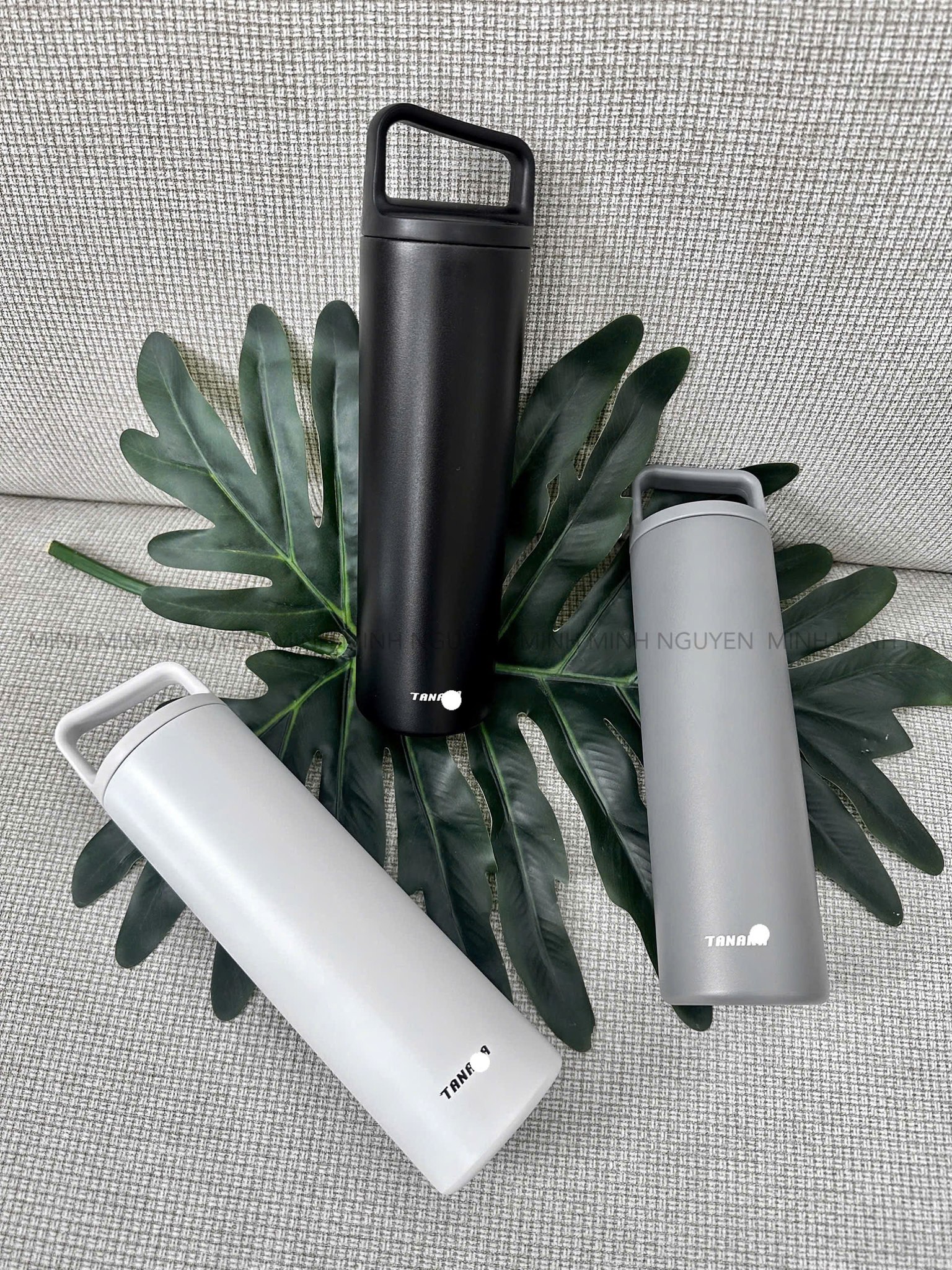 [🆕🇻🇳] Minh Minh Nguyen (Minh Minh Shop vnxk) 👕 Top1Fashion 👗  Với tone màu xinh xẻo – Dù ở văn phòng hay dạo phố, “T-a-n-a-k-a”sẽ luôn đồng hành, mang lại sự ấm áp và phong cách độc đáo ạ!!Với dung tích 600ml phù hợp với nhu cầu sử dụng, kiểu dáng bình thể t , shares-0✔️ , likes-30❤️️ , date-2025-03-19 02:36:19🇻🇳🇻🇳🇻🇳📰🆕