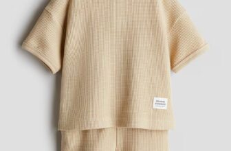 [???]  Bấy bì Clothing – ROSE épines ?‍?❤️️?⭐️ Gom HM UK new xinh!Set xinh cho bé giá chỉ #400k+kg!Size: 4-6m, 6-9m, 9-12m, 12-18m, 18-24m, 2-3y, 3-4y!
, shares-0✔️ , likes-0❤️️ , date-2025-03-18 01:21:20????????