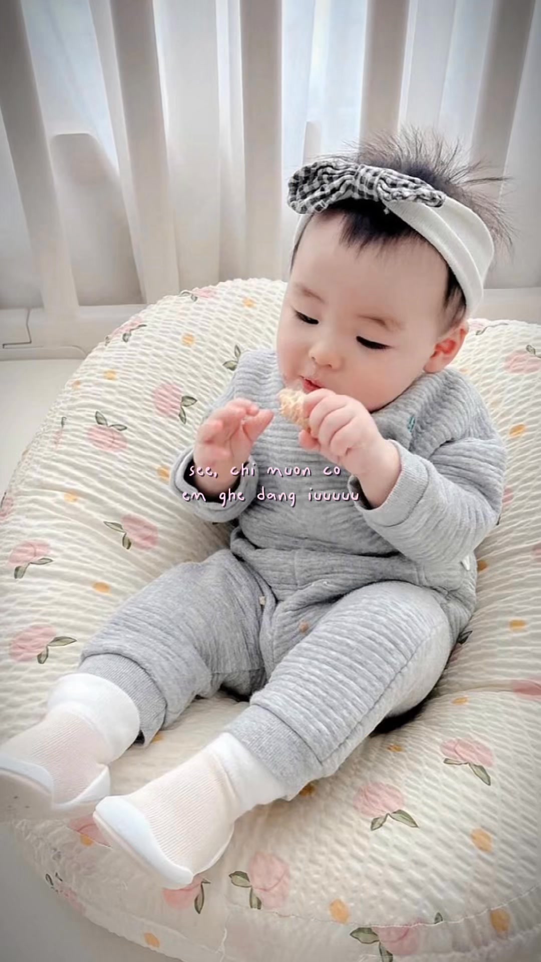 [🆕🇻🇳]  Nhà Bún – Chuyên đồ sơ sinh, đồ trẻ em xuất dư  😎❤️️⭐️ MÓN ĐỒ CÀNG MẶC CÀNG XINH- BODY CHO BÉ LUÔN LÀ CHÂN ÁI!!
KIỂM HÀNG + MIỄN SHIP KHI MUA COMBO nha mẹ!!!
Chất vải Coton  mềm mịn thoáng mát, thấm hút tốt  , shares-1✔️ , likes-56❤️️ , date-2025-03-14 04:03:22🇻🇳🇻🇳🇻🇳📰🆕