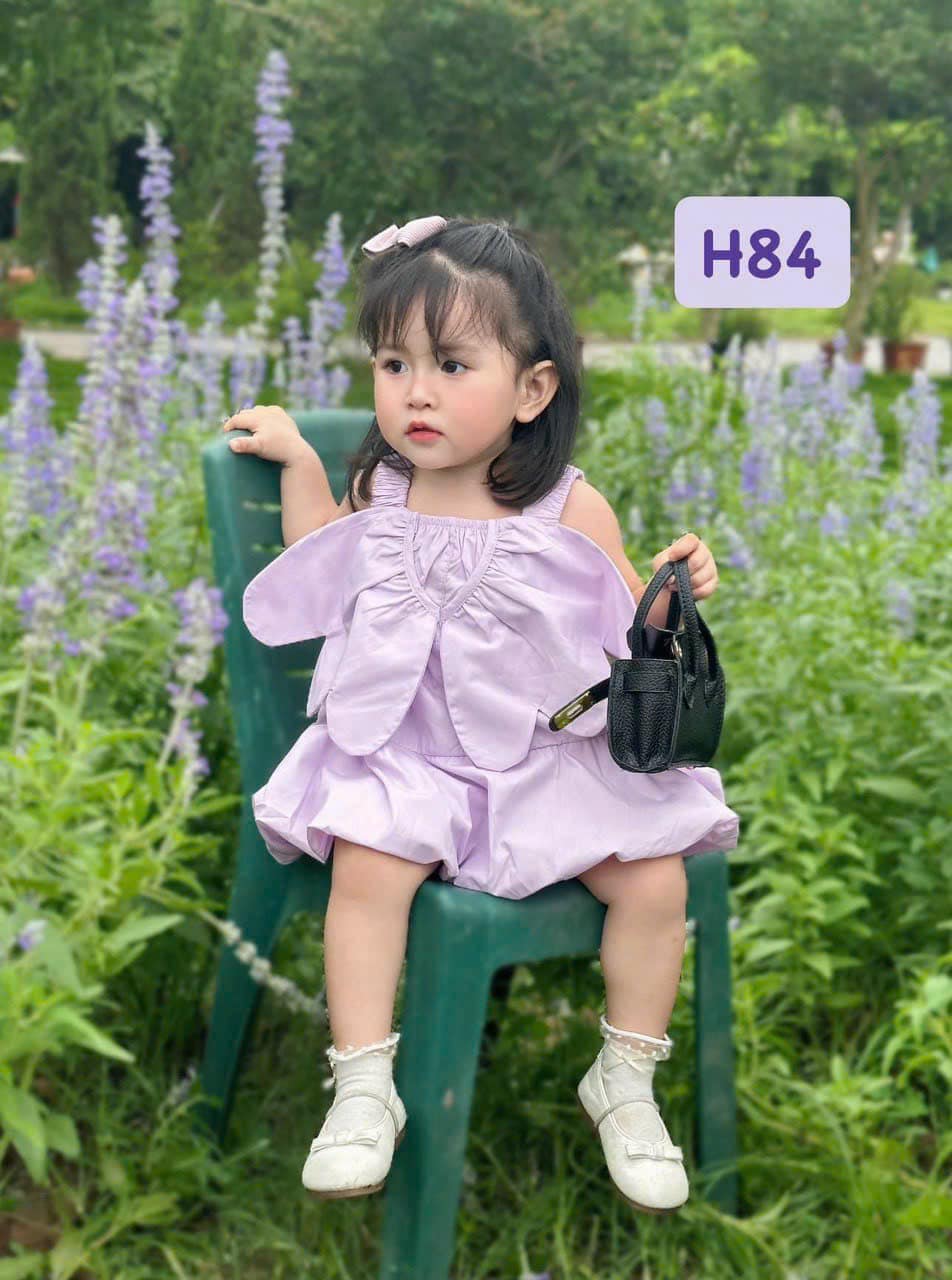 [🆕🇻🇳]  MiuMiu Kids – Đồ trẻ em 🧑‍🧒❤️️👶⭐️ 𝐀𝐋𝐈𝐂𝐄 𝐃𝐑𝐄𝐒𝐒 |
Nàng công chúa nhỏ hoạt bát xinh xắn và đáng yêu trong chiếc đầm công chúa, thiết kế dịu dàng nữ tính nhà MiuMiu
Con yêu thỏa sức làm điều m , shares-0✔️ , likes-4❤️️ , date-2025-03-15 20:00:34🇻🇳🇻🇳🇻🇳📰🆕