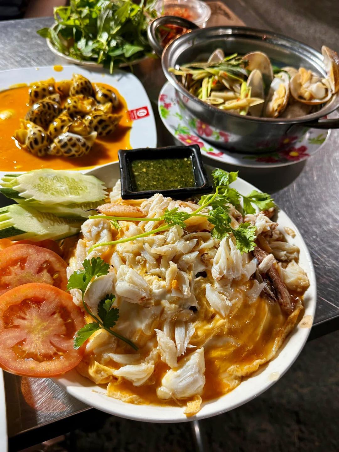 [🆕🇻🇳] Ốc 379 – Quán ăn hải sản gia đình 🍔 Top1Food  🍜 Cơm chiên cua nhà Ốc  
Khách hàng luôn tin tưởng an tâm về chất lượng hải sản ở Ốc
 , shares-4✔️ , likes-819❤️️ , date-2025-03-18 20:25:03🇻🇳🇻🇳🇻🇳📰🆕