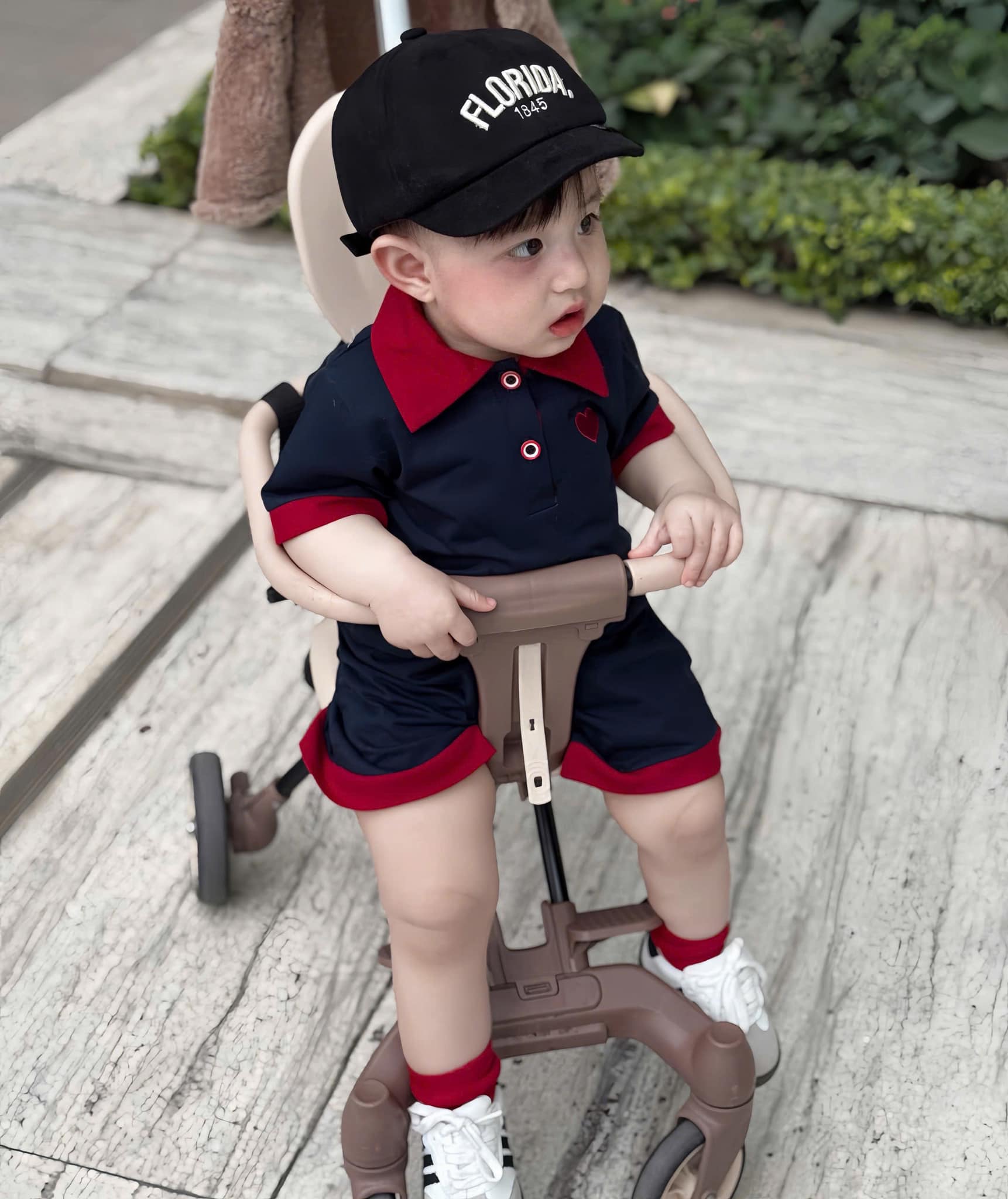 [🆕🇻🇳] TikTak House – Thời trang thiết kế cho bé 🧑‍🧒❤️️👶⭐️ Set vest ngắn chất liệu đũi lạnh, tông màu xanh mint mát mắt làm dịu mùa hèSet đồ đảm bảo cháy hàng dịp nghỉ lễ sắp tới, các mẹ nhanh tay đặt hàng nhé
, shares-0✔️ , likes-4❤️️ , date-2025-03-17 21:06:20🇻🇳🇻🇳🇻🇳📰🆕