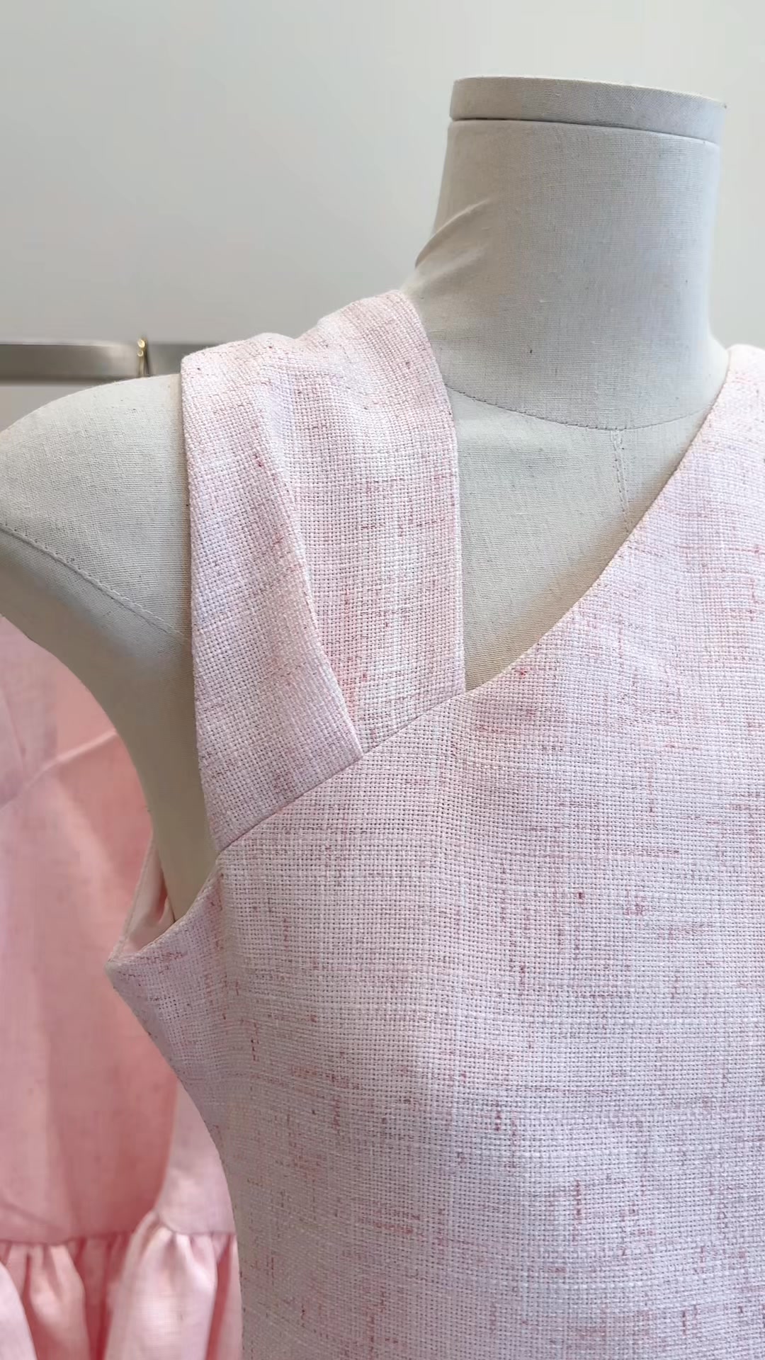 [🆕🇻🇳] Ceci Cela – Born to give you a dose of Feminine 👕 Top1Fashion 👗  Latte Dress   us our Website: www.cecicela.vnShopee:   thống cửa hàngTp.HCMAdd: 146 Tran Quang Dieu st., Dist.3 , shares-0✔️ , likes-0❤️️ , date-2025-03-15 03:16:08🇻🇳🇻🇳🇻🇳📰🆕