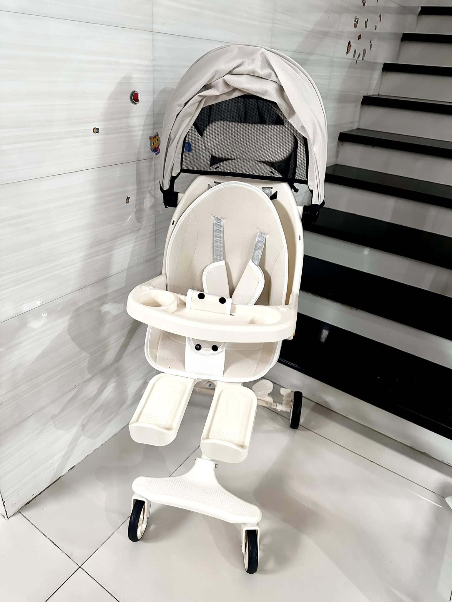 [🆕🇻🇳] Bé Xinh Shop – Mommy & Baby – chuyên cung cấp trọn gói sơ sinh, đồ dùng cho mẹ và bé 🧑‍🧒❤️️👶⭐️ Siêu phẩm  XE ĐẨY GẤP GỌN M9 MẪU MỚI kèm bàn ăn.XE ĐẨY GẤP GỌN M9 QUÁ ĐẸP _QUÁ XỊN.Xe đẩy M9 khắc phục nhược điểm m8 . .CÓ GIẢM XÓC ĐI KÈMCÓ  , shares-1✔️ , likes-4❤️️ , date-2025-03-19 22:53:17🇻🇳🇻🇳🇻🇳📰🆕