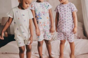 [???]  Bấy bì Clothing – ROSE épines ?‍?❤️️?⭐️ Gom NEXT UK new xinh!Set 3 xinh cho bé giá chỉ #837-1170k+kg!Size: 9-12m, 12-18m, 18-24m, 2-3y, 3-4y, 4-5y, 5-6y, 6-7y, 7-8y, 8-9y, 9-10y, 10-11y, 11-1 , shares-0✔️ , likes-0❤️️ , date-2025-03-20 22:38:48????????