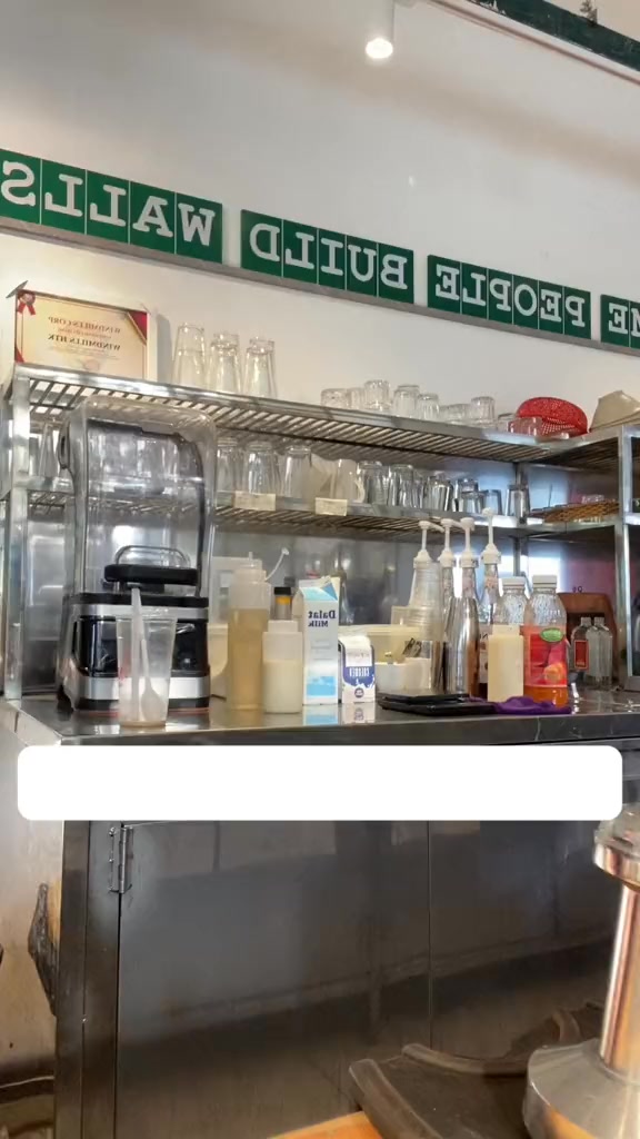 [☕️🇻🇳] Windmills Coffee Đà Lạt – Trà sữa Ly Chai 🥤 Top1Coffee ☕️ Thước phim làm việc 1 mình rất vui của bạn nhân viên giấu tên tại Windmills coffee!
#coffee #windmills #dilam #trasua , shares-0✔️ , likes-0❤️️ , date-2025-03-18 17:34:09🇻🇳🇻🇳🇻🇳📰🆕