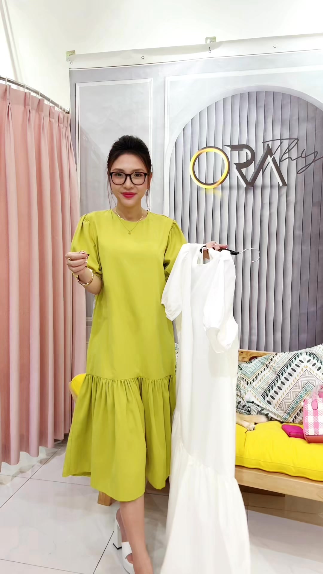 [???] ORA VNXK – Chuyên Sỉ & Lẻ Quần Áo Xuất Khẩu  ? Top1Fashion ?  Chiếc đầm siêu xinhhhh – Chị Em nghe thêm Chi Tiết Sản Phẩm trong Video giúp Thy nha  #thoitrangbigsize #thoitrangxuatkhau #orashop , shares-0✔️ , likes-0❤️️ , date-2025-03-17 15:27:20????????