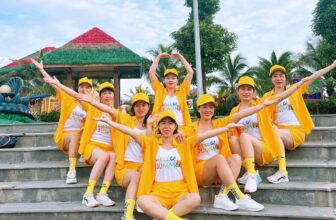 [🆕🇻🇳] Đồng Phục Gạo House – Là Xưởng sản xuất Áo Gia Đình, Áo Doanh Nghiệp, Công Ty, Áo Lớp, Áo Bảo Hộ… 👕 Top1Fashion 👗  CHỊ EM MÌNH ĐÃ ĐI VỚI NHAU THÌ PHẢI ĐẸPĐã có kèo đi chơi cả nhóm là không có ảnh đẹp đời không nể! Mặc cùng một kiểu đồ nhưng chị em mình cùng xinh thì c , shares-1✔️ , likes-4❤️️ , date-2025-03-20 18:00:25🇻🇳🇻🇳🇻🇳📰🆕