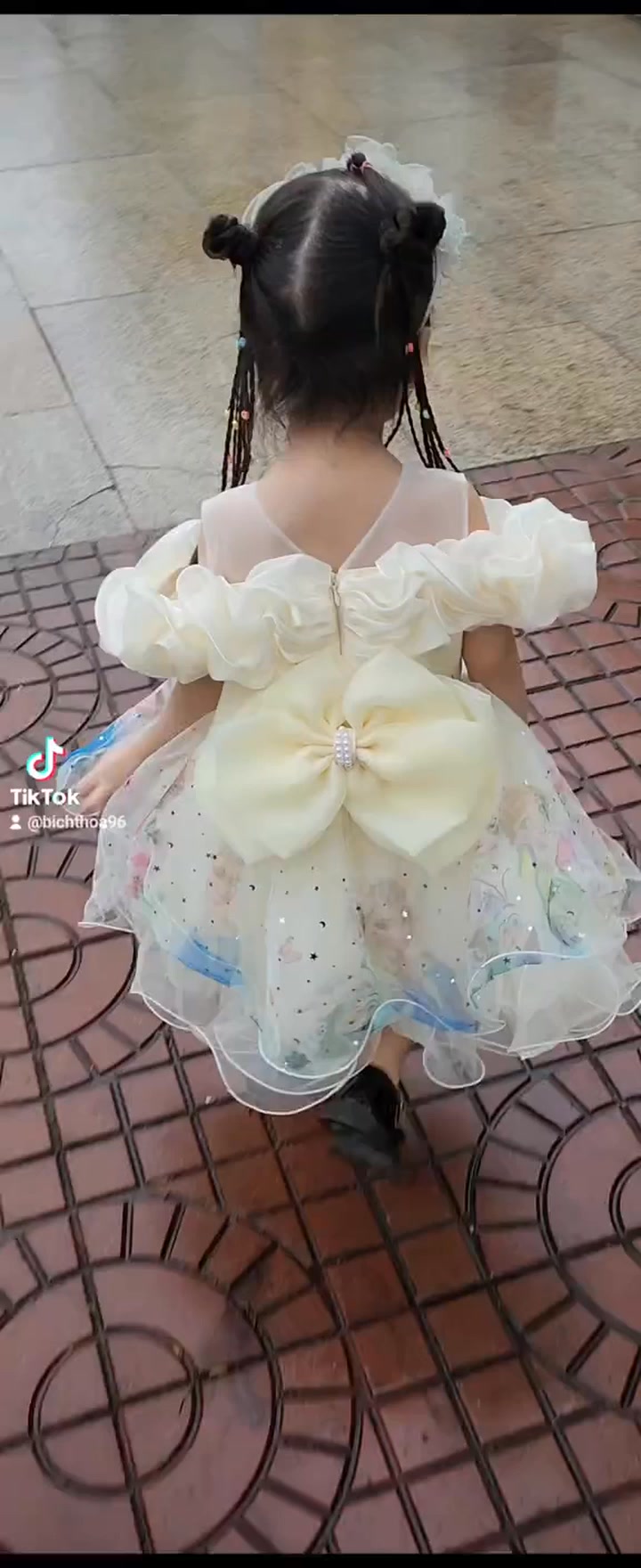 [🆕🇻🇳] BinBon Baby – Váy đầm công chúa thiết kế cho bé 🧑‍🧒❤️️👶⭐️ Hoá thân thành nàng công chúa nhỏ bước ra từ cổ tích.
Công chúa elsa xinh đẹp. , shares-0✔️ , likes-0❤️️ , date-2025-03-18 20:49:06🇻🇳🇻🇳🇻🇳📰🆕