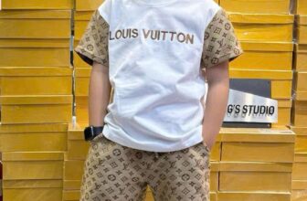 [🆕🇻🇳] KT Kids – Thời Trang Trẻ Em – Chúng tôi chuyên cung cấp quần áo trẻ em cho bé , giá tại xưởng 🧑‍🧒❤️️👶⭐️ HÀNG CÓ SẴN, CHỐT MAI GIAO
__________________________________
Giới thiệu Sét bộ LOUIS VUITTION siêu SANG TRỌNG- SÀNH ĐIỆU cho Boy lên đồ đi học, đi chơi c , shares-0✔️ , likes-1❤️️ , date-2025-03-20 18:53:07🇻🇳🇻🇳🇻🇳📰🆕