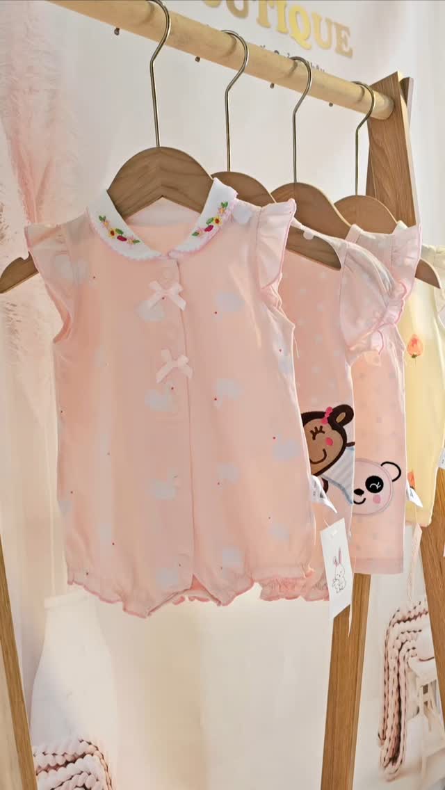 [🆕🇻🇳] My Boutique- Chuyên cung cấp các mặt hàng về thời trang & phụ kiện cho mẹ và bé 🧑‍🧒❤️️👶⭐️ Body mùa hè cho bé.
Hàng QCCC có sẵn#bodybegai#bodysuit#thoitrangtreem#myboutique#vaybegai#xuhuong , shares-0✔️ , likes-0❤️️ , date-2025-03-18 20:13:23🇻🇳🇻🇳🇻🇳📰🆕