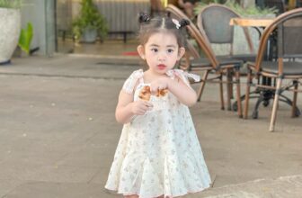 [🆕🇻🇳]  BB design – Chuyên đồ thiết kế dành cho mẹ và công chúa nhỏ 🧑‍🧒❤️️👶⭐️ Em đầm suông hoa nhí xinh xinh này phải cho 10đỉm đáng yêu luôn ạ: #195xuuChất liệu: thô boi
Set gồm: váyBảng size tham khảo:
Size 0: 6-8kg (68-7 , shares-0✔️ , likes-5❤️️ , date-2025-03-20 19:09:22🇻🇳🇻🇳🇻🇳📰🆕