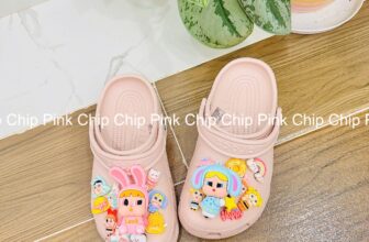 [🆕🇻🇳]  Chip Chip Pink-Chuyên sỉ và lẻ các loại “cờ rốc” và Jibbitz/ Sticker! 🧑‍🧒❤️️👶⭐️ 𝐶𝑙𝑎𝑠𝑠𝑖𝑐 ℎ𝑜̂̀𝑛𝑔 𝑝𝑎𝑠𝑡𝑒𝑙 𝑐ℎ𝑜 𝑏𝑒́ 𝑥𝑖𝑛ℎ 𝑐𝑢̛̣𝑐, 𝐶ℎ𝑖𝑝 𝑚𝑖𝑥 𝑐𝑢̀𝑛𝑔 𝑐ℎ𝑎𝑟𝑚 𝑏𝑎𝑏𝑦 𝑐𝑟𝑦 đ𝑎𝑛𝑔 ℎ𝑜́𝑡 ℎ𝑖𝑡 𝑙𝑎̣𝑖 𝑐𝑎̀𝑛𝑔 𝑖𝑢𝑢𝑢𝑢Các bé fan của hồng ther mộng đâu rồi ạ! Xin mời d , shares-0✔️ , likes-1❤️️ , date-2025-03-19 03:44:45🇻🇳🇻🇳🇻🇳📰🆕