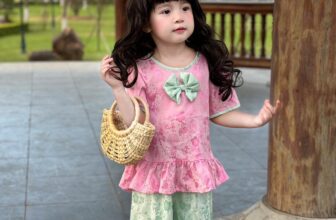 [🆕🇻🇳]  Bơ Hí – Thương hiệu thời trang thiết kế cao cấp dành cho mẹ và bé đẹp 🧑‍🧒❤️️👶⭐️ 𝐂𝐮𝐨̂́𝐢 𝐭𝐮𝐚̂̀𝐧 𝐱𝐢𝐧𝐡 đ𝐞̣𝐩 𝐜𝐮̀𝐧𝐠 𝐛𝐚̀ 𝐛𝐚 𝐧𝐡𝐚̀ 𝐁𝐨̛ 𝐧𝐡𝐞𝐧 𝐦𝐞̣ 𝐛𝐞́
Mẹ bé nhắn Bơ tư vấn chốt đơn nhen
Giá #250k/bộ ( hơn 25kg có phụ thu)
#Freeship từ 2 bộ ạ
, shares-0✔️ , likes-6❤️️ , date-2025-03-23 00:29:03🇻🇳🇻🇳🇻🇳📰🆕