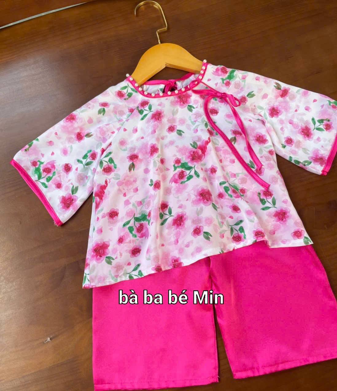 [🆕🇻🇳]  Chuyên sỉ lẻ đồ ồ bà ba bé 🧑‍🧒❤️️👶⭐️ Sét Bộ Đồ Lam Bé Gái đính chuỗi cổ cho bé
Size 7 > 40kg
Chất liệu vải : Áo mango 8d siêu đẹp
Chất liệu vải : Quần Phi bóng
Ship cod toàn quốc
Nhận hàn , shares-0✔️ , likes-1❤️️ , date-2025-03-17 22:26:08🇻🇳🇻🇳🇻🇳📰🆕