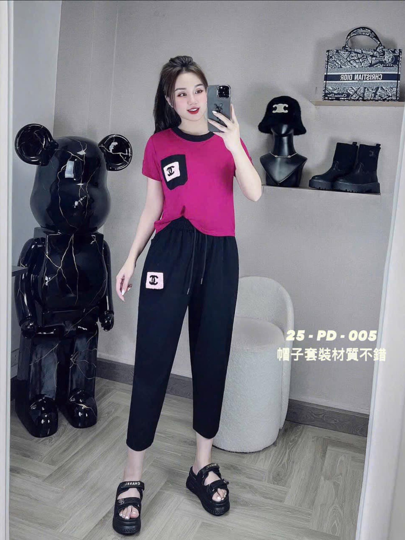 [🆕🇻🇳] Huyền Lê – Vẻ Đẹp Thời Trang Nữ 👕 Top1Fashion 👗  Sale 40% Cho Mẫu Đồ Bộ Thiết Kế Siêu Xinh
Chất vải  cao cấp mềm , mịn mặc là thích. Bao giặt máy không xù cho chị yêu.
Đủ size : 40 – 80 kg. 1 Đổi 1 lỗi d , shares-8✔️ , likes-3K❤️️ , date-2025-02-20 06:37:03🇻🇳🇻🇳🇻🇳📰🆕