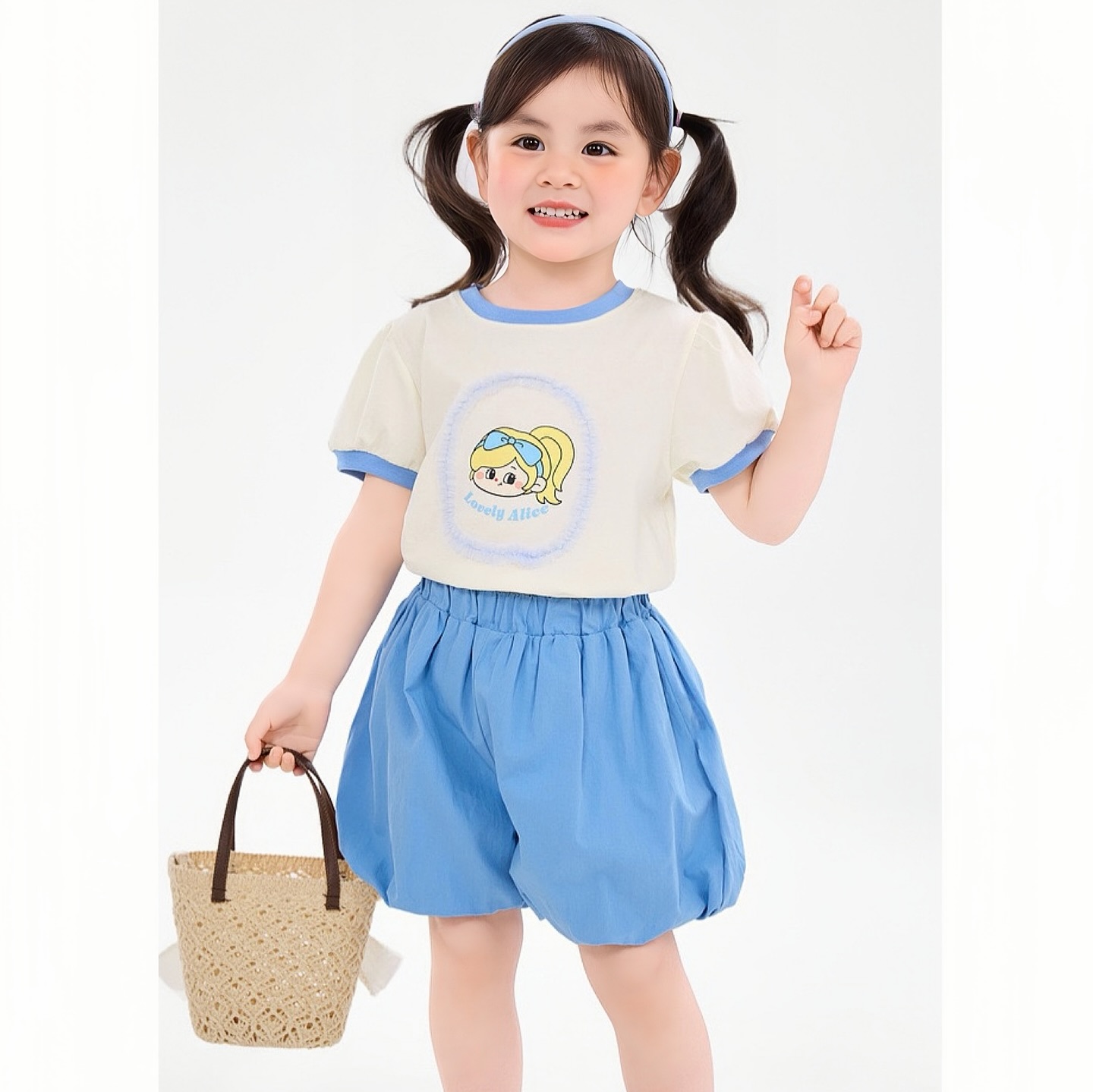 [🆕🇻🇳]  Penguin Bebe – Chuyên order cho bé 🧑‍🧒❤️️👶⭐️ 1 set đồ cho bé gái hãng vừa cho ra mắt đây ạaa. Chỉ 1 màu duy nhất thui ạ. Xinh iu lắmmm
Size 80-130cm.
365k/set.Nhanh tay ib Penguin chốt đơn ngay ạ
—— , shares-0✔️ , likes-0❤️️ , date-2025-03-21 18:59:09🇻🇳🇻🇳🇻🇳📰🆕