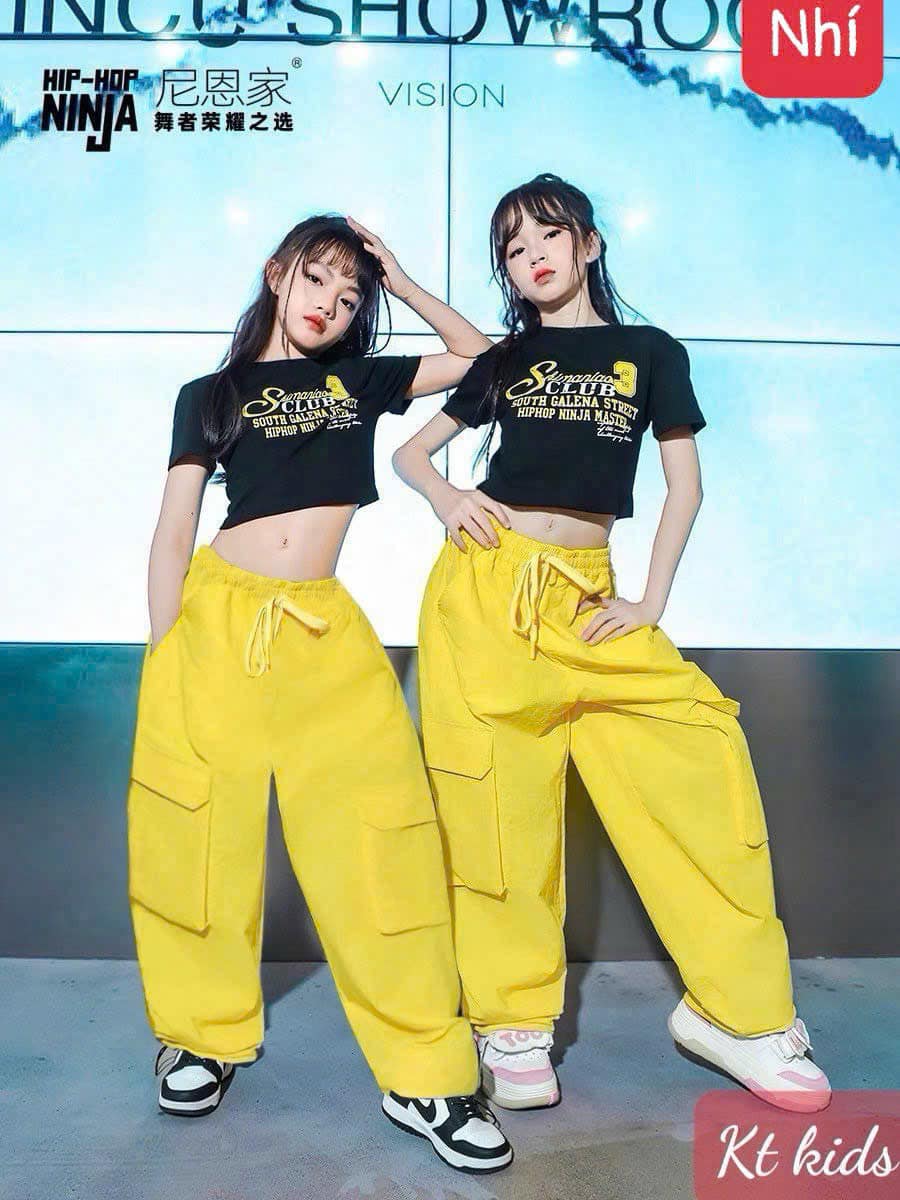 [🆕🇻🇳] Xưởng Váy Sweetie 🤵🏻 Top1Wedding 👰🏻  Hãy thêm 1 chiếc mini dress vào Bridal Checklist của mình nhé ạ  #minidress #codau #vaycuoi #xuhuong #xuongvaysweetie , shares-0✔️ , likes-0❤️️ , date-2025-03-17 20:46:39🇻🇳🇻🇳🇻🇳📰🆕