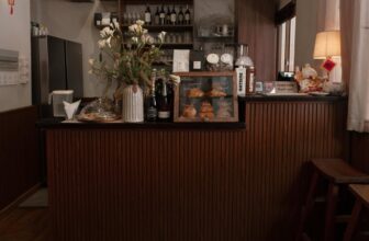 [☕️🇻🇳] 15.22 café – wine – live music ☕️ Top1Coffee ☕️ Có những ngày ẩm ương đến lạ, thời gian chuyển mùa của năm thường hơi khó chịu một tí, chọn một chỗ ngồi lý tưởng và một đồ uống , shares-0✔️ , likes-3❤️️ , date-2025-03-17 17:48:58🇻🇳🇻🇳🇻🇳📰🆕