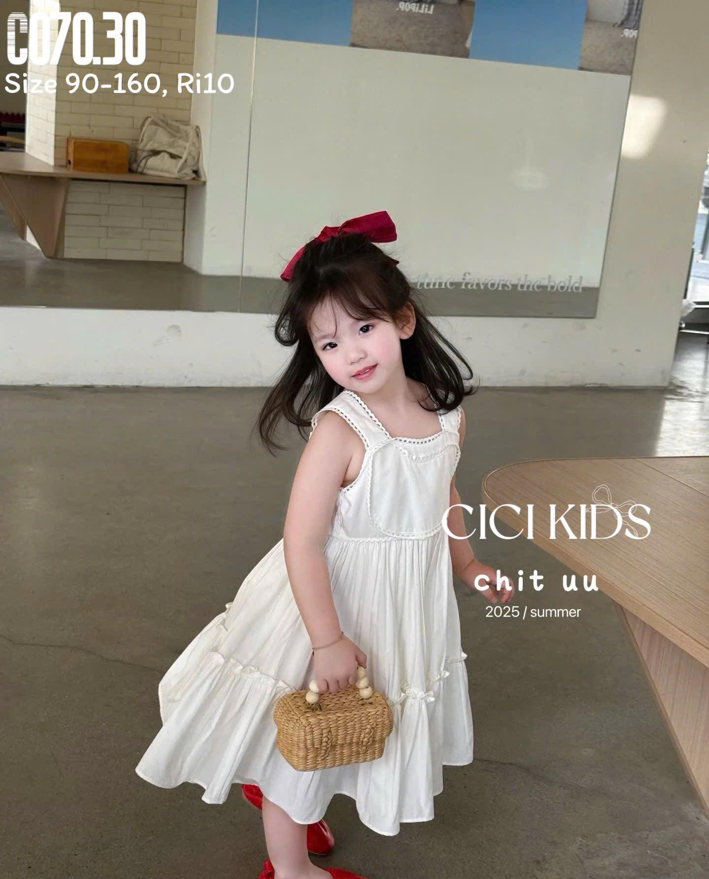 [🆕🇻🇳] Mermaid Kids  (Nàng tiên cá nhỏ)- Thời trang cao cấp cho bé 🧑‍🧒❤️️👶⭐️ VÁY TIÊN NỮ NHẸ NHÀNG CHO BÉ YÊU
Thiết kế váy trắng tinh khôi, nhẹ nhàng mà sang chảnh.
Chất thô coton 100% cao cấp, mềm mịn, thoáng mát
Chi tiết thêu tỉ , shares-0✔️ , likes-2❤️️ , date-2025-03-20 04:56:35🇻🇳🇻🇳🇻🇳📰🆕