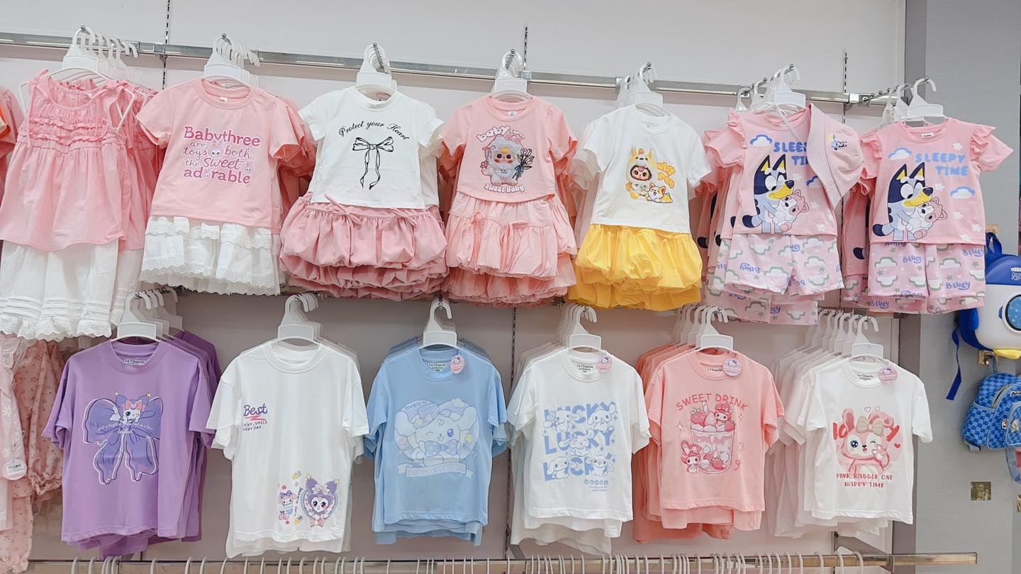 [🆕🇻🇳] Bắp Xinh Shop – Thời Trang Của Bé 🧑‍🧒❤️️👶⭐️ Thật nhiều set bộ xinh yêu đã có sẵn hàng tại các cơ sở Bắp Xinh phục vụ các bé yêu rồi ạ
Mời các ba mẹ ghé thăm cơ sở gần nhất nhà Bắp hoặc inbox ngay cho , shares-2✔️ , likes-7❤️️ , date-2025-03-20 05:38:03🇻🇳🇻🇳🇻🇳📰🆕