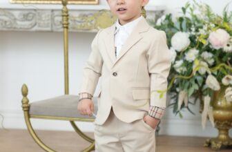 [🆕🇻🇳] TikTak House – Thời trang thiết kế cho bé 🧑‍🧒❤️️👶⭐️ SET VEST DÀI VÀNG KEM CREAMY CHO BÉKết hợp sơ mi kẻ sọc kiểu BBR, bên ngoài cực sang và sáng luôn ạ, không sợ bị dính bẩn quá lộ như màu trắng mà vẫn nổi , shares-0✔️ , likes-5❤️️ , date-2025-03-19 16:46:12🇻🇳🇻🇳🇻🇳📰🆕