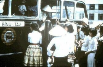 [🆕🇻🇳] Góc Xưa Nét Cũ ♥️️ Top1Life 📚  Bình Tây  – Chợ Lớn 1969
PHÚT ĐẦU TIÊN
, shares-0✔️ , likes-13❤️️ , date-2025-03-24 02:19:26🇻🇳🇻🇳🇻🇳📰🆕