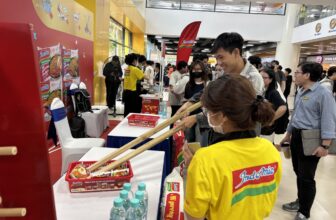 [🆕🇻🇳] Indomie Vietnam – Mì xào khô Indomie – Hương vị được yêu thích trên toàn thế giới! 🍔 Top1Food  🍜  Indomie hân hạnh đồng hành cùng HUTECH Alumni Job Fair 2025!
Cùng tiếp sức cho hành trình sự nghiệp của các bạn sinh viên với những trải nghiệm thú vị và , shares-0✔️ , likes-58❤️️ , date-2025-03-20 23:12:34🇻🇳🇻🇳🇻🇳📰🆕