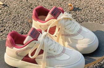 [???] giayBOM ? Top1Fashion ?  2 đôi 36
1 đôi 37
2 đôi 38
1 đôi 39
1 đôi 40
Giá 499k BOM sale còn 2xx nhỏ freeship
BOM k nói xạo đâu, hết sạch rồi
Bạn nào lấy nhắn BOM nha
, shares-0✔️ , likes-18❤️️ , date-2025-03-21 00:42:58????????