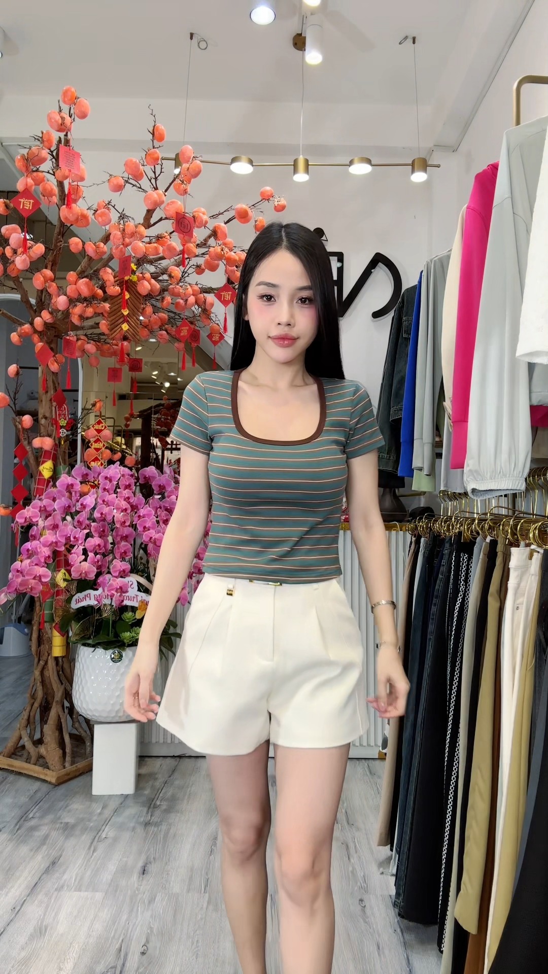 [???] Shop Néo – Thời trang nữ cao cấp  ? Top1Fashion ?  Áo siêu xinh #AN790 – Áo này thiết kế đơn giản mang lại sự trẻ trung quyến rũ. Áo này mặc lên siêu thoải mái, lại nhẹ nhàng sang trọng.

#fashion #phoidode , shares-0✔️ , likes-0❤️️ , date-2025-03-23 03:30:49????????
