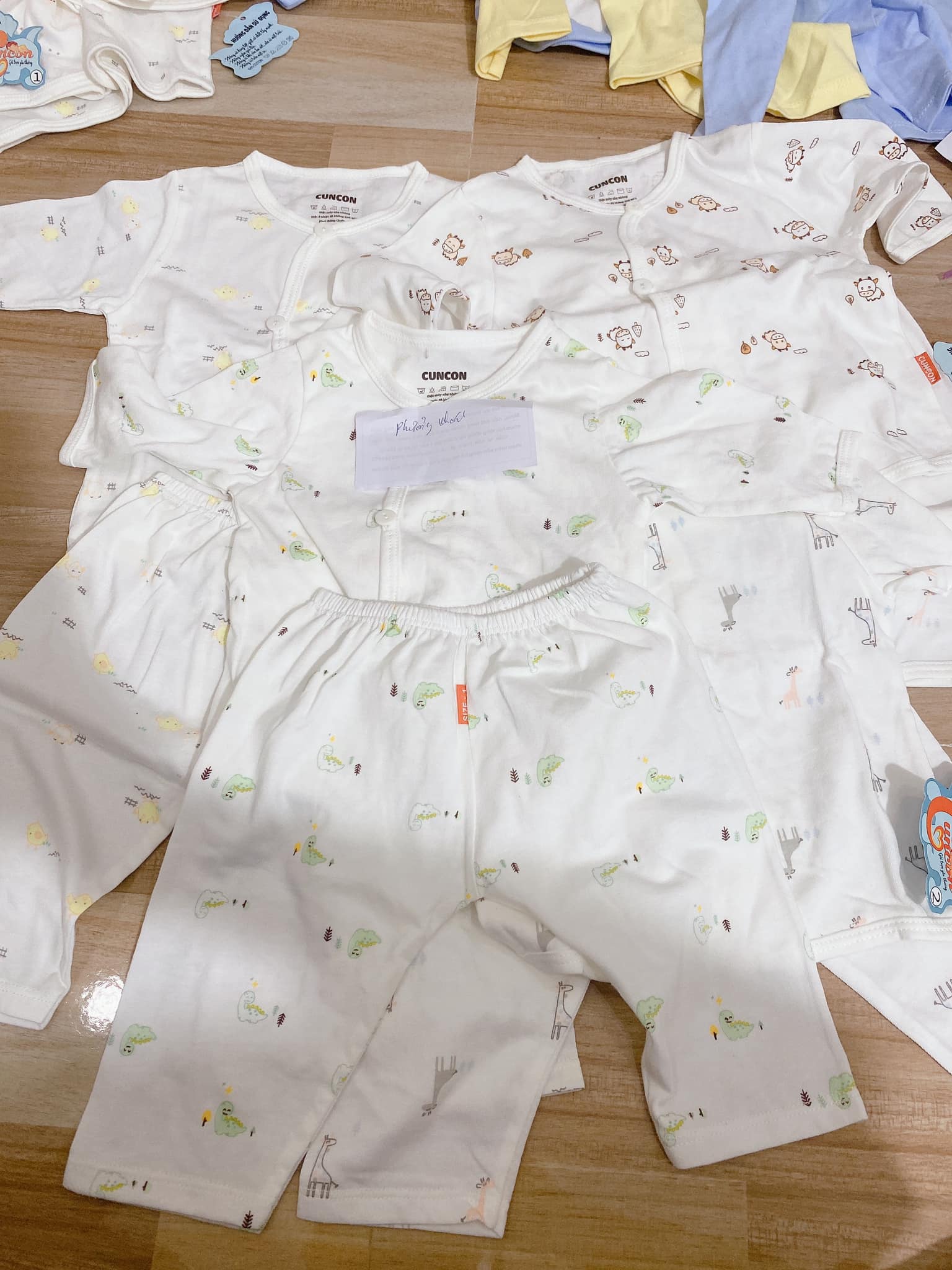 [🆕🇻🇳] Bắp Baby – Cửa hàng quần áo trẻ em 🧑‍🧒❤️️👶⭐️  𝑺𝑨𝑳𝑬 𝑺𝑨𝑳𝑬𝐂𝐨̀𝐧 𝐢́𝐭 𝐦𝐚̂̃𝐮 𝐛𝐞́  𝐒𝐀𝐋𝐄 𝐜𝐡𝐨 𝐜𝐚́𝐜 𝐦𝐨𝐦 𝐚̣..𝐒𝐀𝐋𝐄 đ𝐞̂́𝐧 𝐤𝐡𝐢 𝐡𝐞̂́𝐭 𝐡𝐚̀𝐧𝐠 𝐜𝐚́𝐜 𝐦𝐨𝐦 𝐧𝐡𝐚𝐧𝐡 𝐭𝐚𝐲 𝐜𝐡𝐞𝐜𝐤 𝐤𝐞̉𝐨 𝐡𝐞̂́𝐭 𝐬𝐢𝐳𝐞 𝐛𝐞́ 𝐧𝐡𝐞𝐧𝐧𝐇𝐚̀𝐧𝐠 𝐒𝐀𝐋𝐄 𝐤𝐡𝐨̂𝐧 , shares-1✔️ , likes-9❤️️ , date-2024-09-18 01:27:36🇻🇳🇻🇳🇻🇳📰🆕