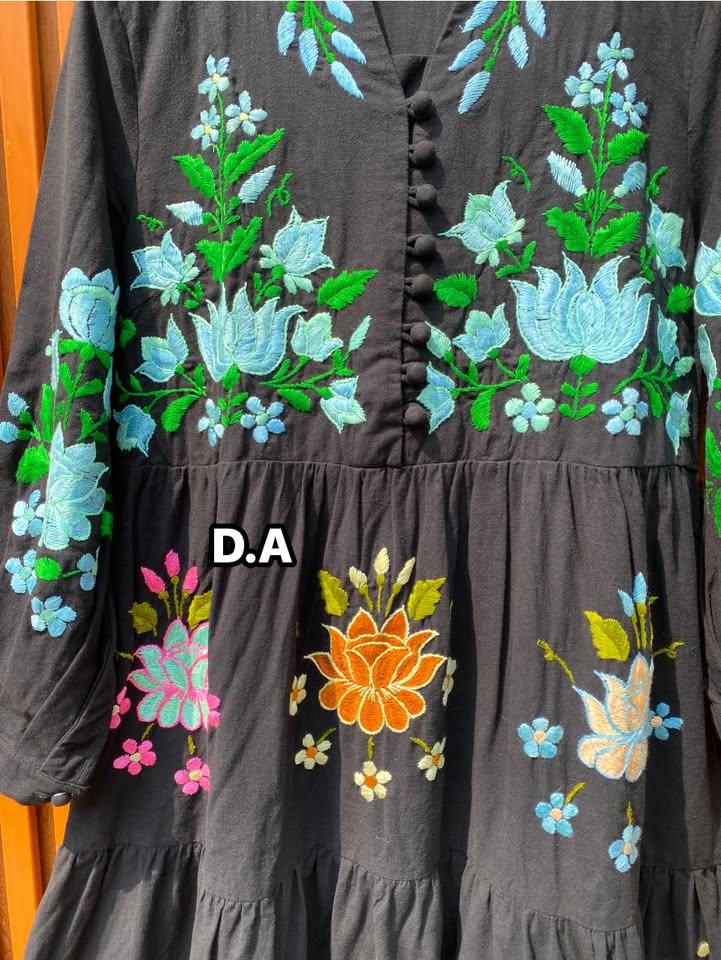 [???] D.A Handmade – Cửa hàng quần áo  ? Top1Fashion ?  Hoa sen đua nở  
shop nói không với thêu máy#thêutay #handmade #handembroidery #tháilan #thêuthái #embroidery #đồthêu #quanao #thoitrang #xuhuong #aocotton , shares-0✔️ , likes-4❤️️ , date-2025-03-21 20:30:06????????