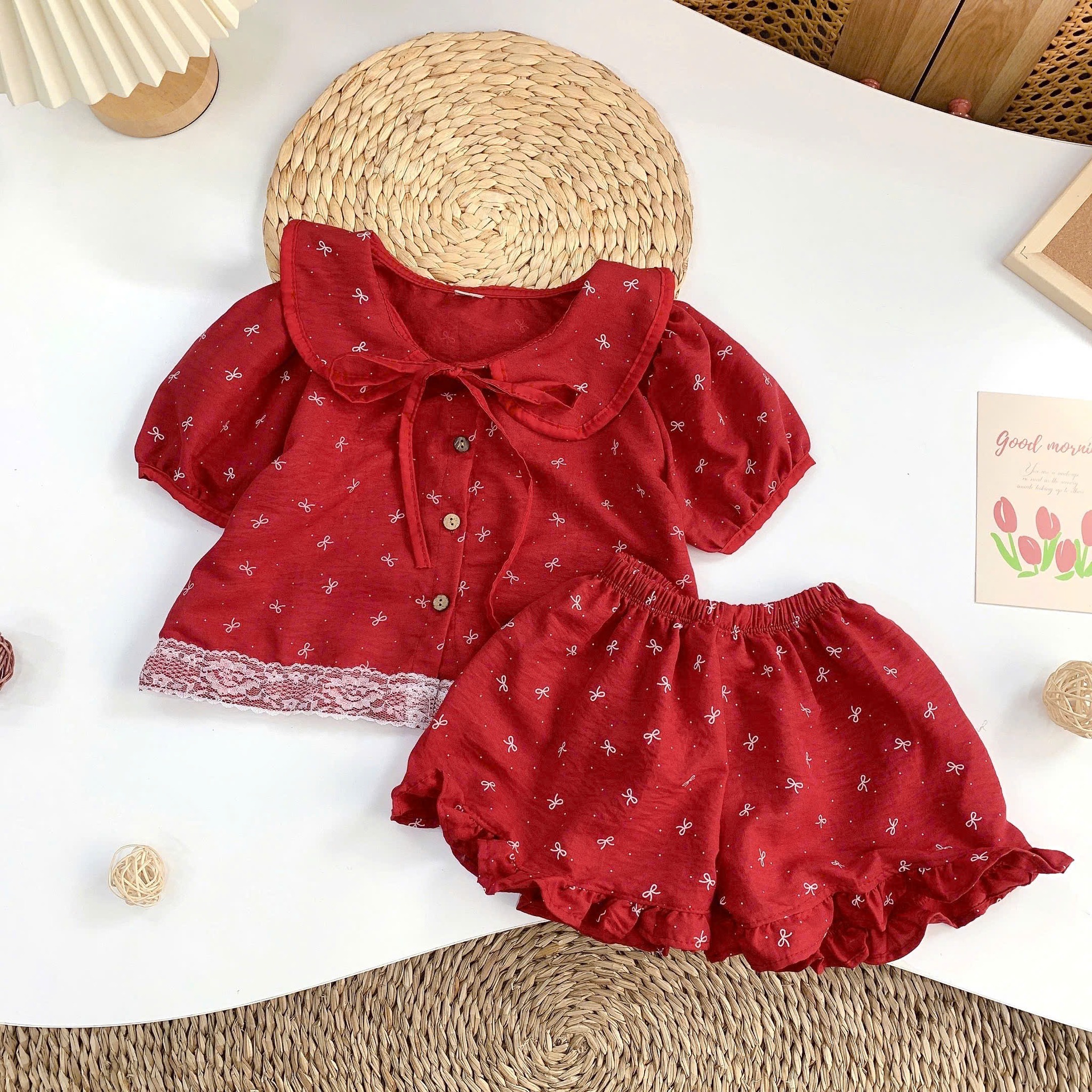 [🆕🇻🇳]  Trinh Kids – Thời Trang Trẻ Em Cao Cấp 🧑‍🧒❤️️👶⭐️ • Gợi ý Mẹ set đồ công Chúa siêu xinh cho bé yêu
Thiết kế cách điệu, nàng thơ, pha ren xinh xỉu
Chất vải mềm, lên form chuẩn xịn, bé di , shares-1✔️ , likes-35❤️️ , date-2025-03-23 04:39:01🇻🇳🇻🇳🇻🇳📰🆕