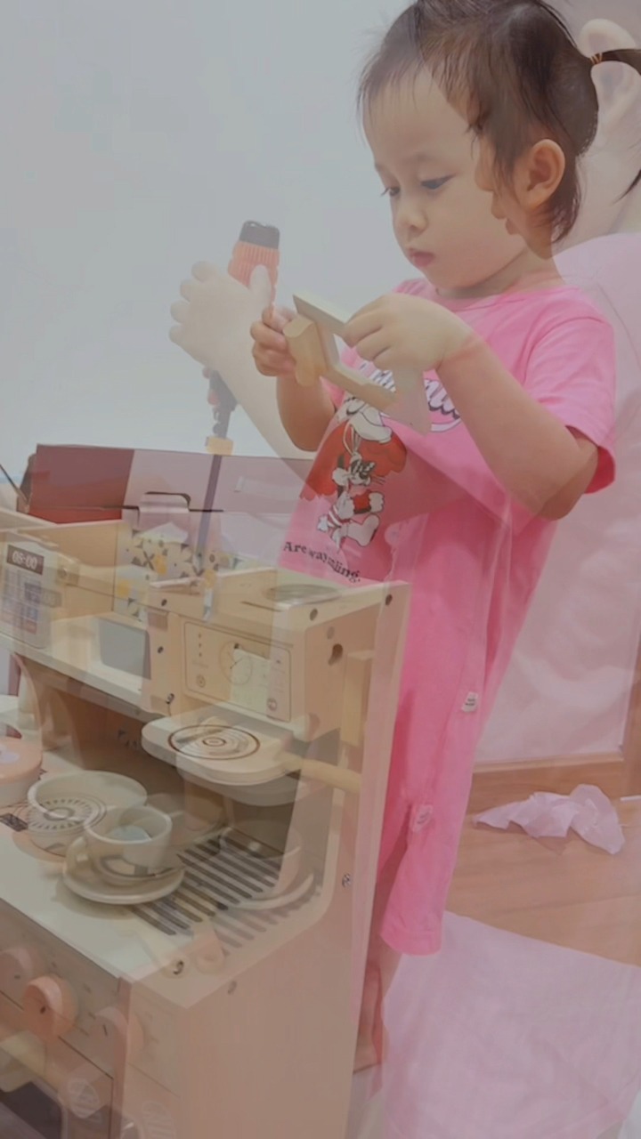 [🆕🇻🇳] Chedi Nhã Đan – Chedi Fashion Kids 🧑‍🧒❤️️👶⭐️ Trùi ui. Nó nhắc cả tháng ấy. Sao đồ bếp lâu về quá mẹ. Sao chú lâu ship dậy mẹ… quá mê rồi. Lọ mọ lắp ráp cả buổi cho bà nhỏ , shares-0✔️ , likes-0❤️️ , date-2025-03-27 06:15:05🇻🇳🇻🇳🇻🇳📰🆕